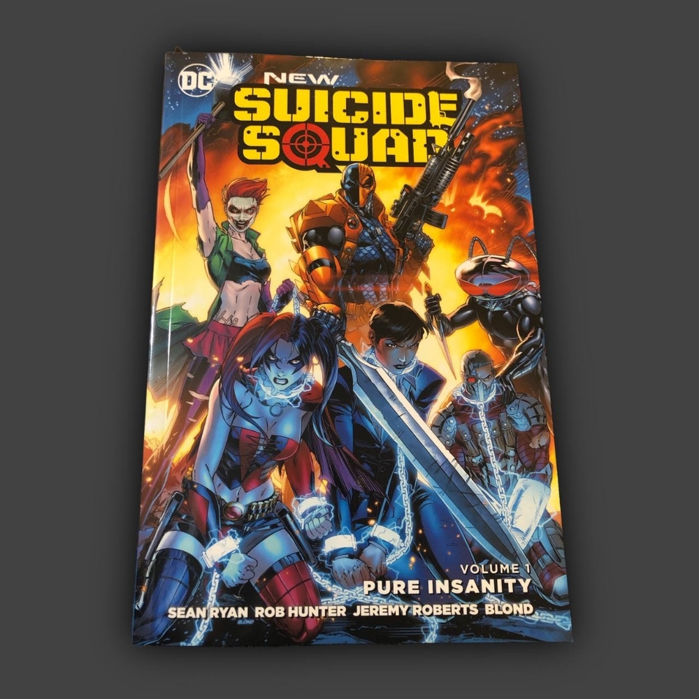 📚 4/$40 New Suicide Squad Vol. 1: Pure Insanity (The New 52). dccomics